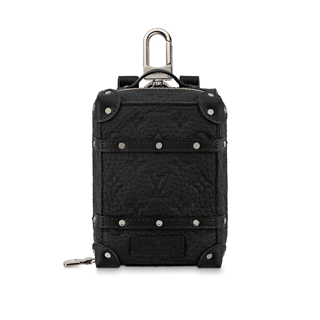 Louis vuitton 2025 backpack charm